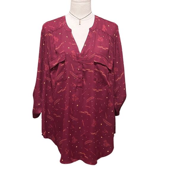 Harry Potter Gryffindor House Dard Red Georgette Pullover Blouse Size 2 Plus Sz - Picture 1 of 11